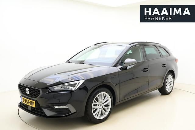 Zwart Gebruikt 2021 Seat Leon Business Stationwagen | € 24.950 (Iets duurder) - Afbeelding 1/4