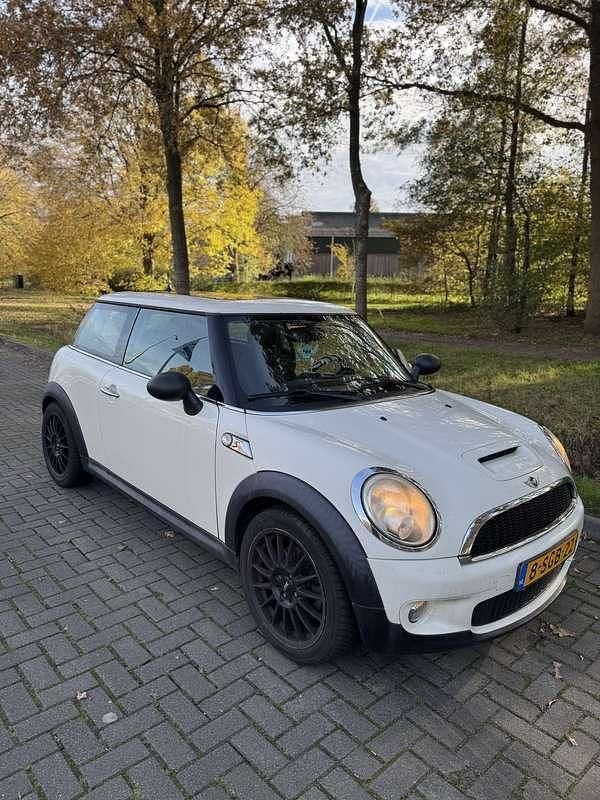 Gebruikt 2008 Mini ONE Hatchback | € 3.400 (Iets duurder) - Afbeelding 1/2