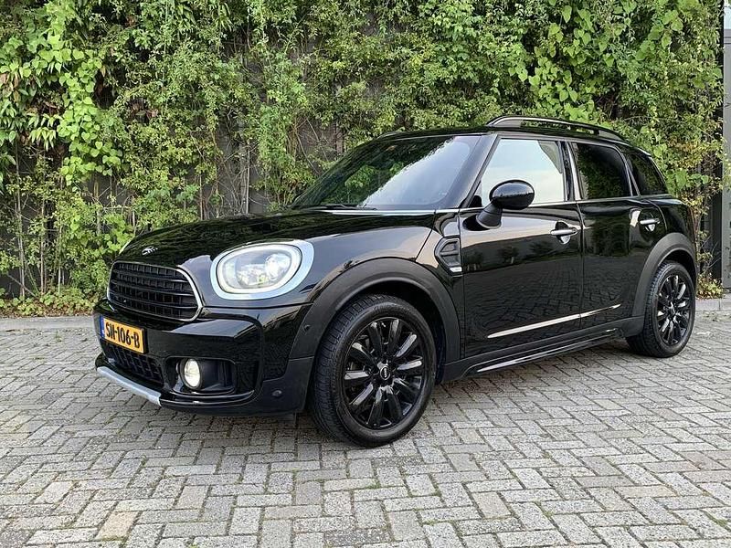 Zwart Gebruikt 2018 Mini Cooper Countryman SUV | € 15.950 (Goede deal) - Afbeelding 1/4