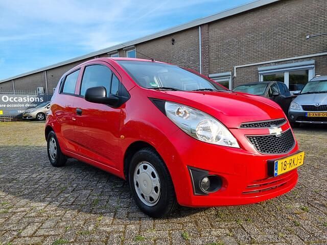 Occasion Chevrolet Spark 68 PK (50 kW) 2011 Rood Hatchback