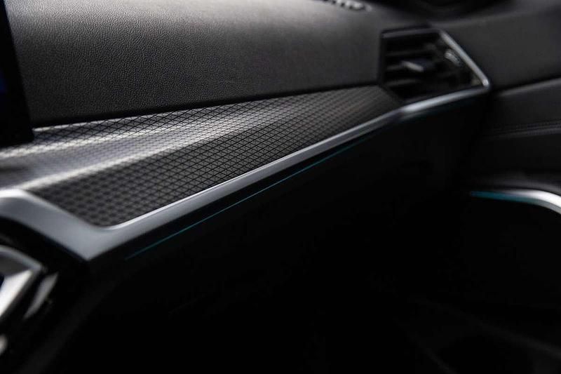 Occasion BMW 320e M Sport 204 PK (150 kW) 2022 Grijs (metallic) Stationwagen