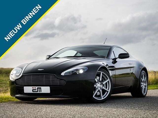 Zwart Gebruikt 2006 Aston Martin V8 Vantage Coupé | € 44.945 (Eerlijke prijs) - Afbeelding 1/4