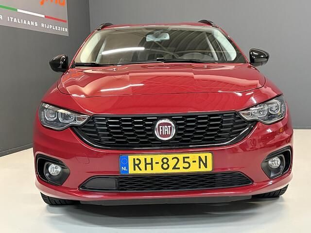 Occasion Fiat Tipo S 120 PK (88 kW) 2017 Rood Stationwagen