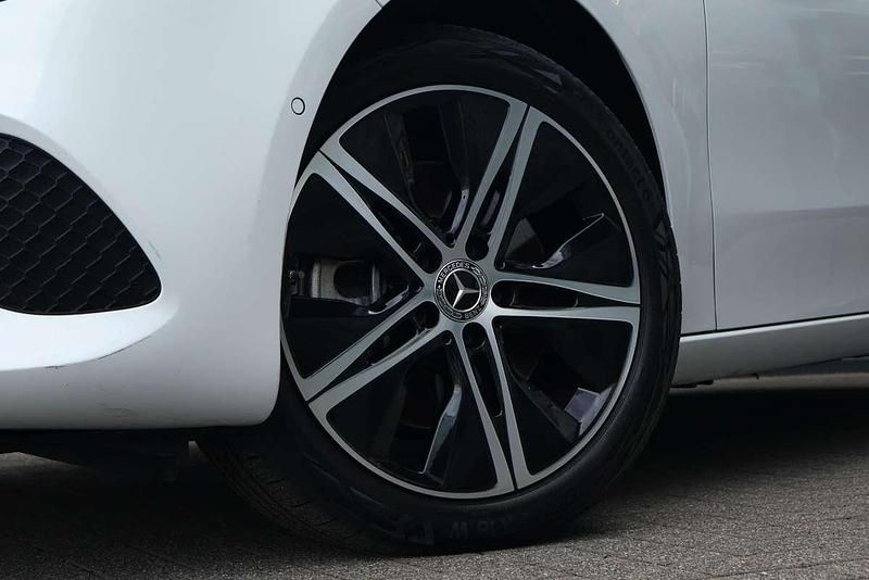 Occasion Mercedes A250 Luxury 218 PK (160 kW) 2024 Wit Hatchback