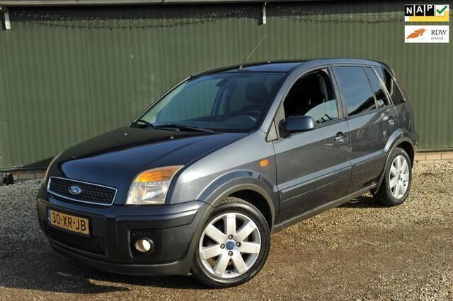 Grijs Gebruikt 2007 Ford Fusion Futura MPV | € 2.995 (Eerlijke prijs) - Afbeelding 1/4