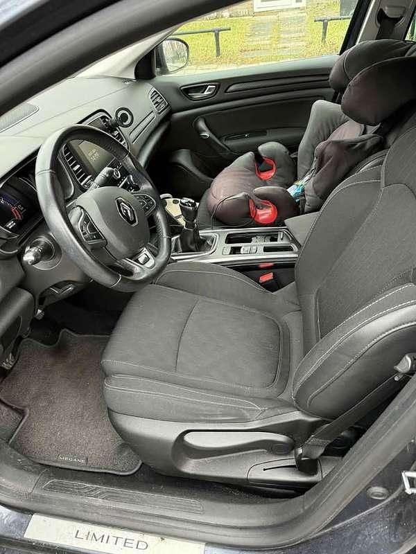 Occasion Renault Mégane GrandTour LIMITED 140 PK (102 kW) 2018 Stationwagen