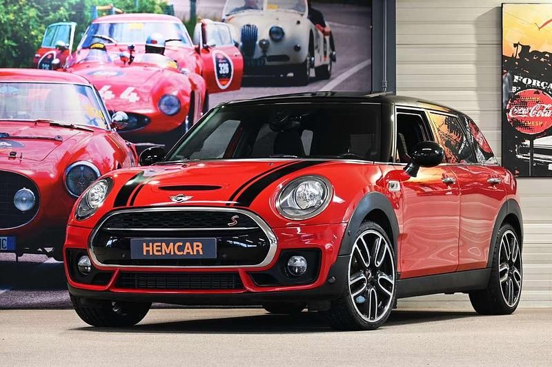 Rood Occasion 2015 Mini Cooper S Clubman Business Stationwagen | € 16.950 (Duur) - Afbeelding 1/4
