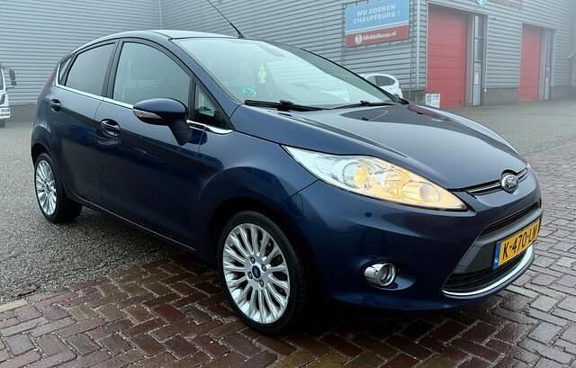 Blauw Gebruikt 2011 Ford Fiesta Trend Hatchback | € 3.450 (Goede deal) - Afbeelding 1/4