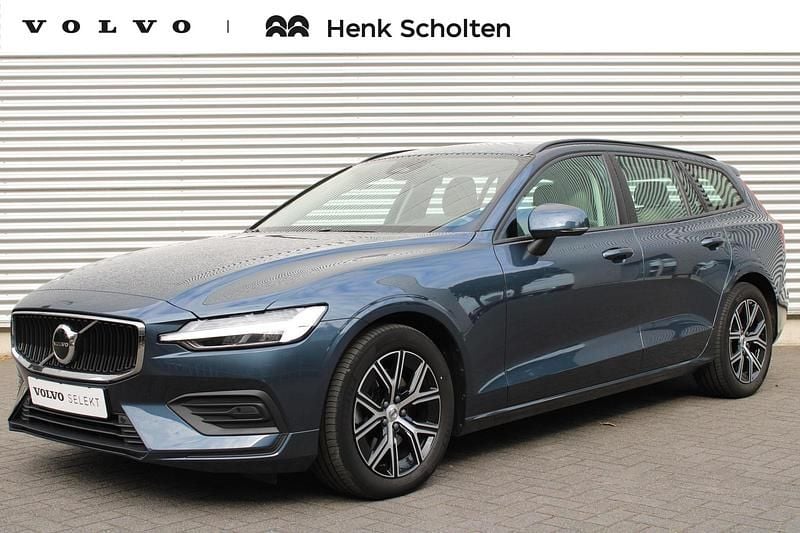 Blauw Gebruikt 2023 Volvo V60 Stationwagen | € 35.845 (Super prijs) - Afbeelding 1/4