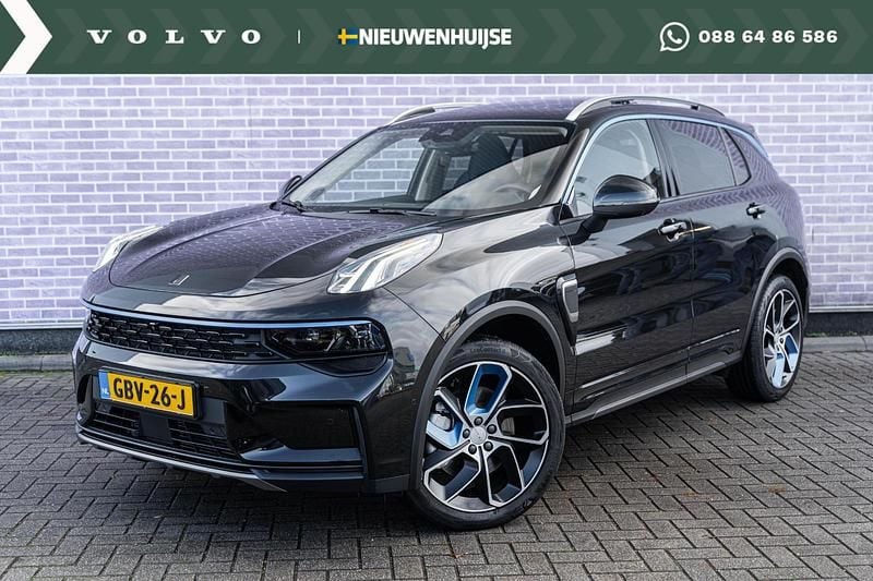 Zwart Gebruikt 2022 Lynk & Co 01 SUV | € 26.694 (Eerlijke prijs) - Afbeelding 1/4