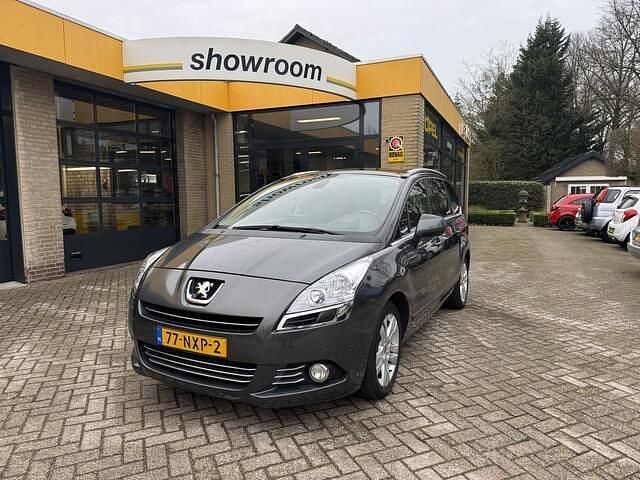 Grijs Occasion 2011 Peugeot 5008 GTi MPV | € 2.495 (Super prijs) - Afbeelding 1/4