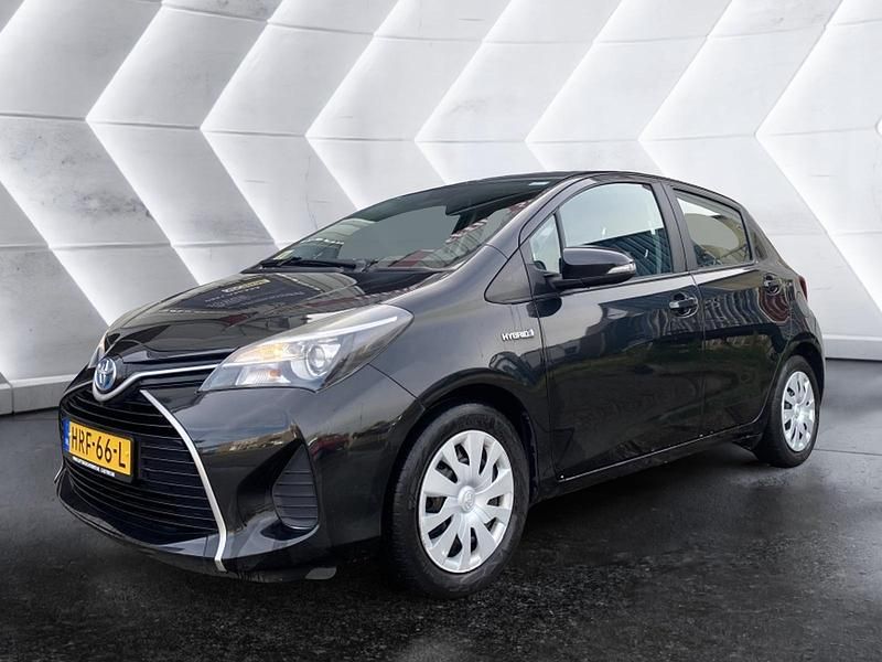 Grijs Gebruikt 2015 Toyota Yaris Comfort Hatchback | € 9.940 (Eerlijke prijs) - Afbeelding 1/4