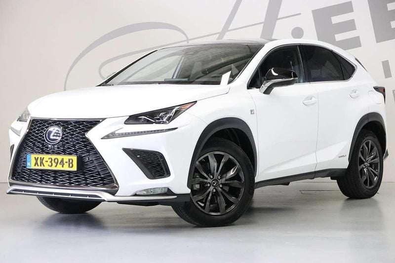 Wit Gebruikt 2018 Lexus NX300h Sport Line SUV | € 31.750 (Eerlijke prijs) - Afbeelding 1/4
