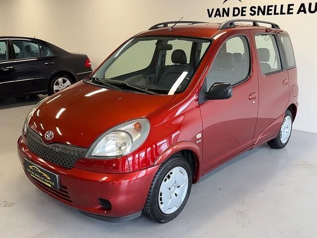 Occasion Toyota Yaris Verso Luna 86 PK (63 kW) 2001 Rood MPV