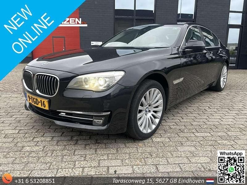 Zwart Gebruikt 2013 BMW 740 Executive Sedan | € 7.950 - Afbeelding 1/4