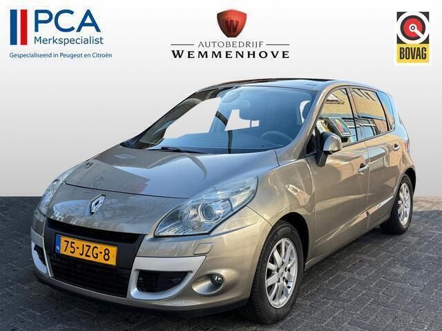 Beige Gebruikt 2009 Renault Scénic III Privilege MPV | € 6.900 (Eerlijke prijs) - Afbeelding 1/4