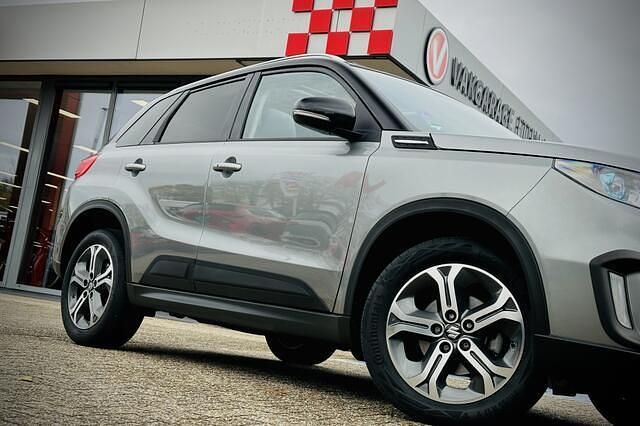 Occasion Suzuki Vitara 120 PK (88 kW) 2018 Grijs (metallic) SUV