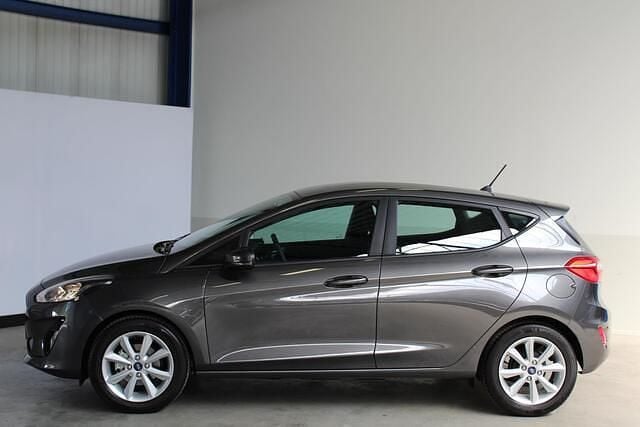 Occasion Ford Fiesta Trend 71 PK (52 kW) 2019 Grijs Hatchback