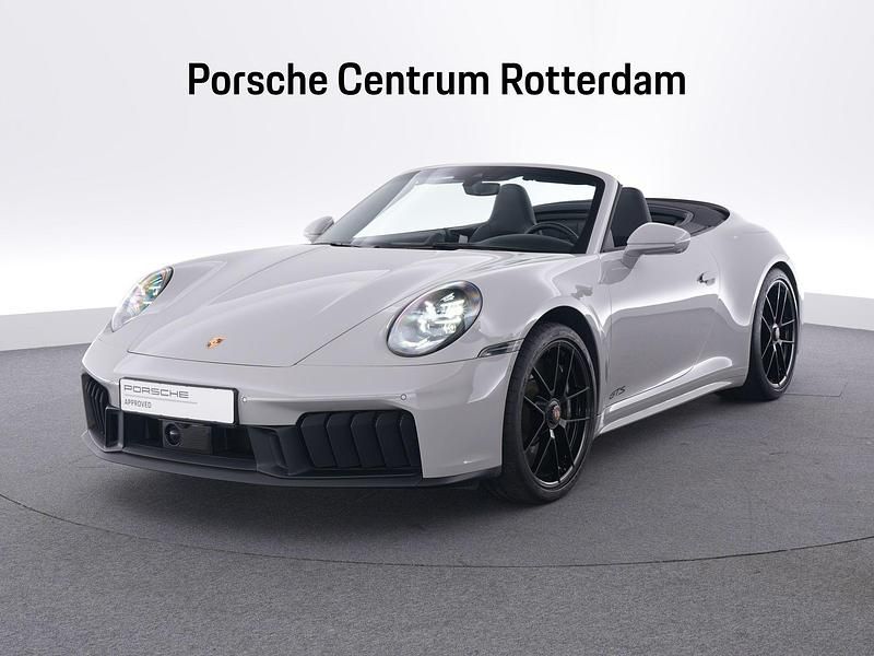 Grijs Occasion 2025 Porsche 911 Carrera 4 GTS Coupé | € 269.900 - Afbeelding 1/4