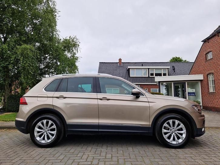 Occasion VW Tiguan Comfortline 150 PK (110 kW) 2017 Beige SUV