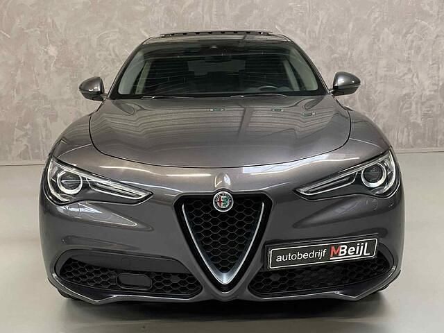Occasion Alfa Romeo Stelvio 281 PK (206 kW) 2017 Grijs SUV