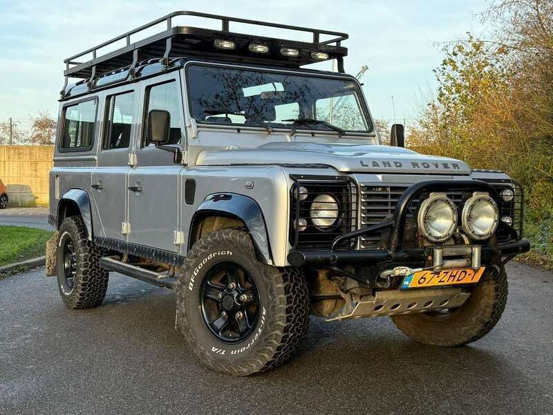 Grijs Gebruikt 2007 Land Rover Defender SUV | € 33.950 (Eerlijke prijs) - Afbeelding 1/4