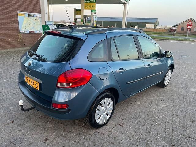 Occasion Renault Clio GrandTour Business 101 PK (74 kW) 2010 Blauw Stationwagen
