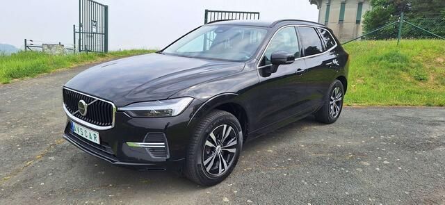 Zwart Gebruikt 2021 Volvo XC60 Momentum SUV | € 35.750 - Afbeelding 1/4