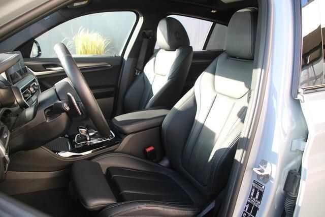 Occasion BMW X4 Executive 361 PK (265 kW) 2023 Grijs SUV