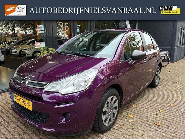 Paars Occasion 2016 Citroën C3 Attraction Hatchback | € 5.950 (Eerlijke prijs) - Afbeelding 1/4