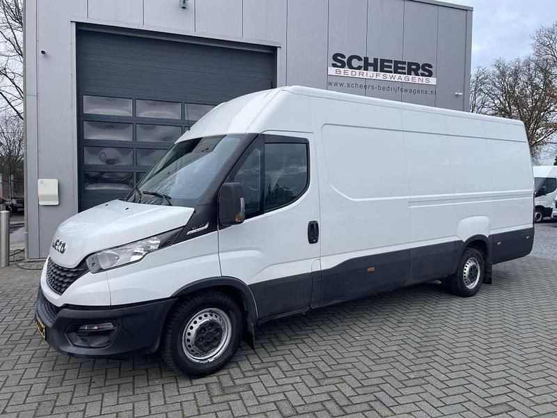 Wit Gebruikt 2022 Iveco Daily Van | € 18.950 (Super prijs) - Afbeelding 1/4