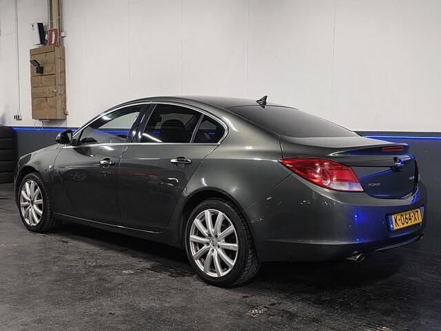 Occasion Opel Insignia Executive 220 PK (161 kW) 2009 Groen Sedan