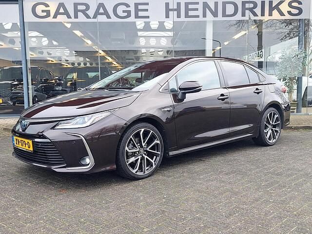 Occasion Toyota Corolla Executive 98 PK (72 kW) 2019 Bruin Sedan