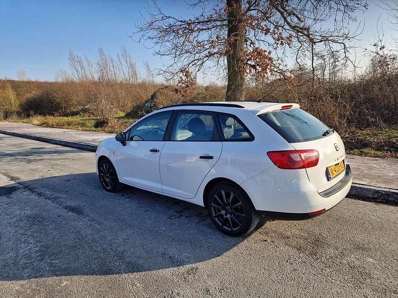 Occasion Seat Ibiza ST FR 105 PK (77 kW) 2013 Wit Stationwagen
