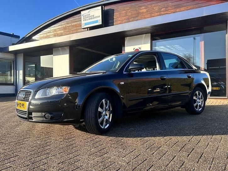 Zwart Occasion 2007 Audi A4 Sedan | € 4.395 (Eerlijke prijs) - Afbeelding 1/4