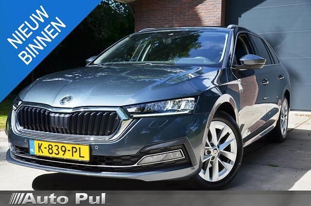 Grijs Gebruikt 2021 Skoda Octavia Business Line Stationwagen | € 18.900 (Eerlijke prijs) - Afbeelding 1/4