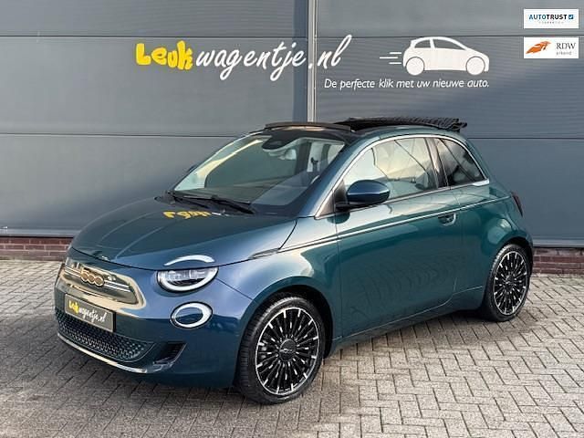 Groen Occasion 2021 Fiat 500C La Prima Cabriolet | € 19.940 (Eerlijke prijs) - Afbeelding 1/4
