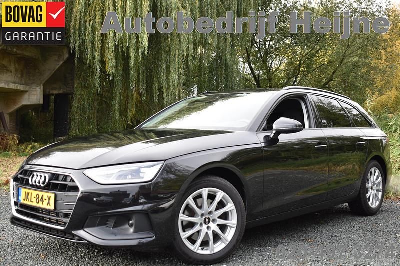 Zwart Gebruikt 2021 Audi A4 Proline Stationwagen | € 27.745 (Goede deal) - Afbeelding 1/4