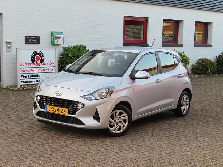 Occasion Hyundai i10 Comfort 67 PK (49 kW) 2021 Grijs Hatchback