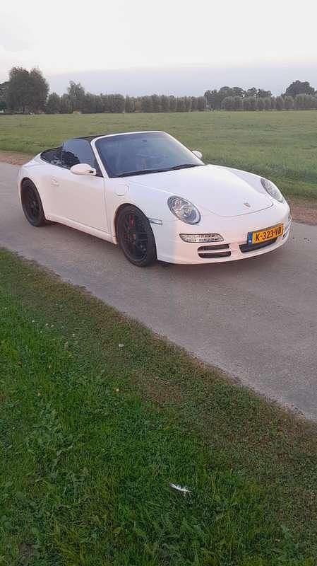 Wit Gebruikt 2006 Porsche 911 Carrera 4S Cabriolet | € 49.250 (Eerlijke prijs) - Afbeelding 1/4