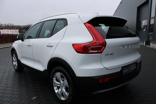 Occasion Volvo XC40 Momentum 155 PK (114 kW) 2018 Wit (metallic) SUV