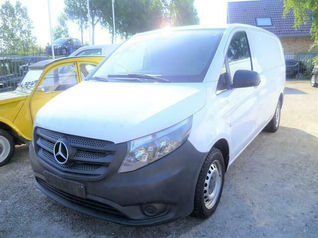 Wit Gebruikt 2015 Mercedes Vito MPV | € 15.900 (Iets duurder) - Afbeelding 1/4