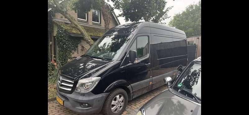 Gebruikt 2015 Mercedes Sprinter Van | € 32.500 (Duur) - Afbeelding 1/3