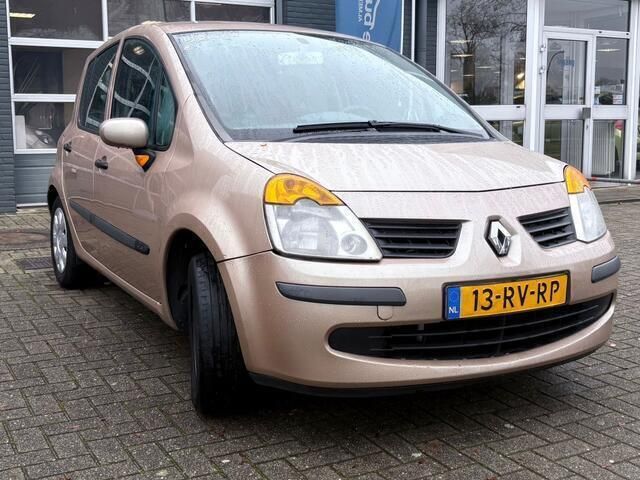 Beige Gebruikt 2005 Renault Modus MPV | € 1.399 (Iets duurder) - Afbeelding 1/4