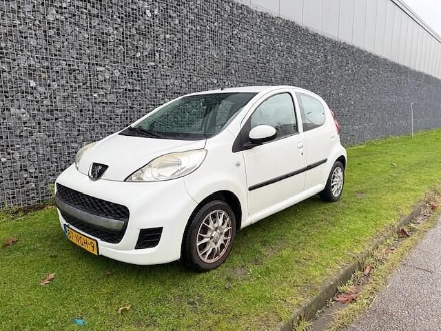 Occasion Peugeot 107 68 PK (50 kW) 2010 Wit Hatchback