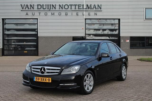Zwart Gebruikt 2011 Mercedes C200 Elegance Sedan | € 9.950 (Eerlijke prijs) - Afbeelding 1/4