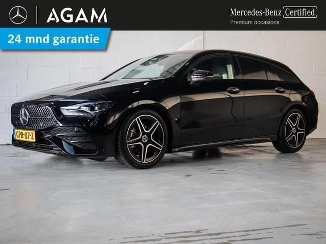 Zwart Gebruikt 2024 Mercedes CLA180 Shooting Brake Edition Stationwagen | € 38.950 (Duur) - Afbeelding 1/4