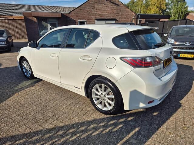 Occasion Lexus CT200h Business Edition 99 PK (72 kW) 2012 Wit Hatchback