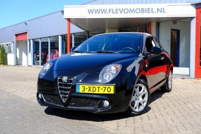 Zwart, metallic lak Gebruikt 2014 Alfa Romeo MiTo Hatchback | € 6.750 (Eerlijke prijs) - Afbeelding 1/4