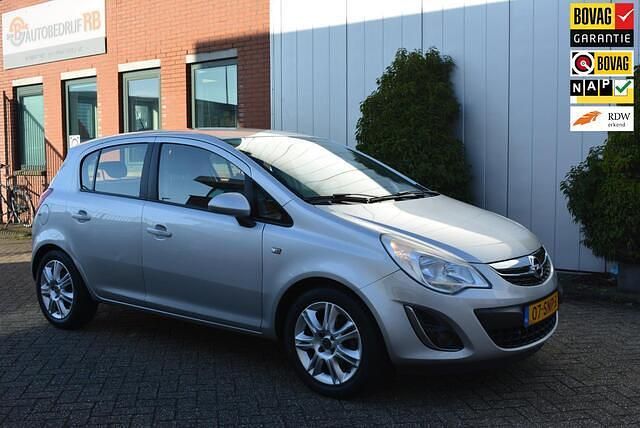 Grijs Occasion 2011 Opel Corsa Edition Hatchback | € 3.650 (Goede deal) - Afbeelding 1/4